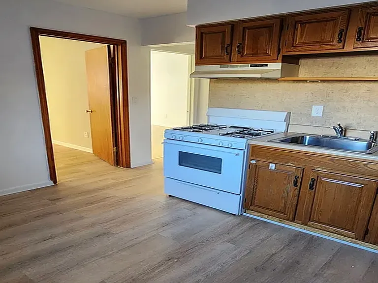 77 Main Ave #1 — Photo 6