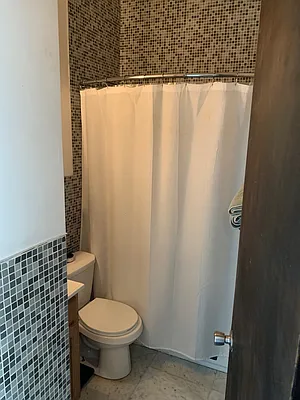 Rented by Compass | media 22