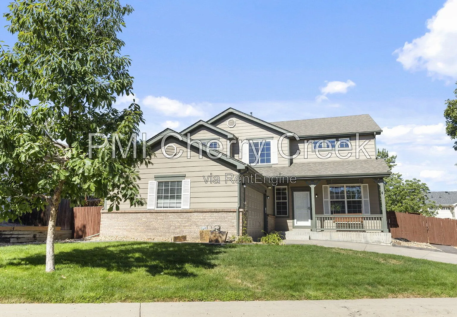 3 bed, 2.5 bath, 3100 sqft, $3,300 — Photo 2