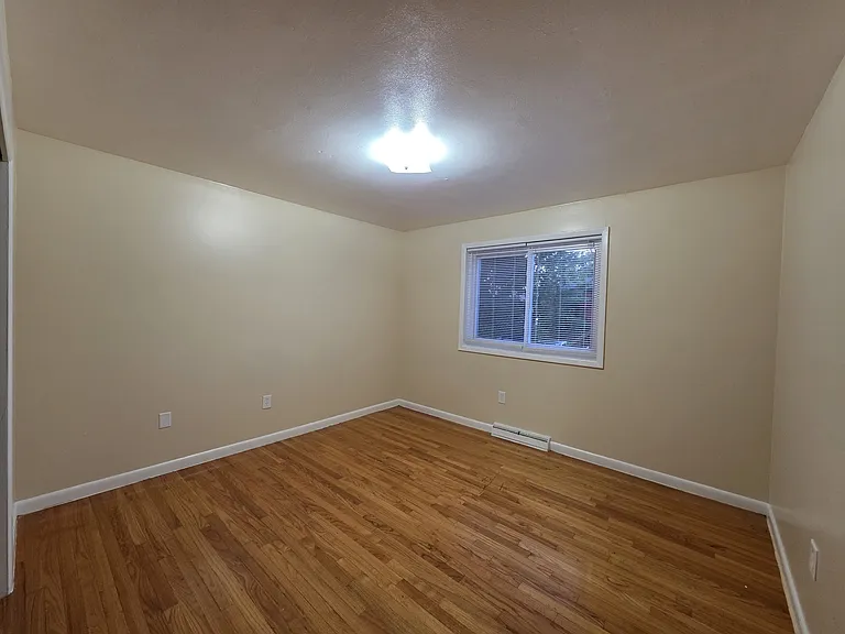 223 Fairfield St #2 — Photo 8