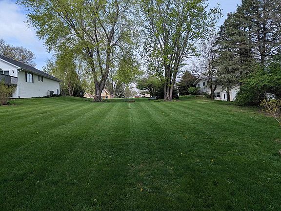 4th image of 1262 Lake Summerset Rd