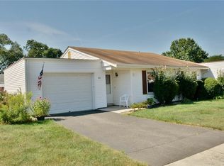 4A Aspen Plz, Monroe Township, NJ 08831