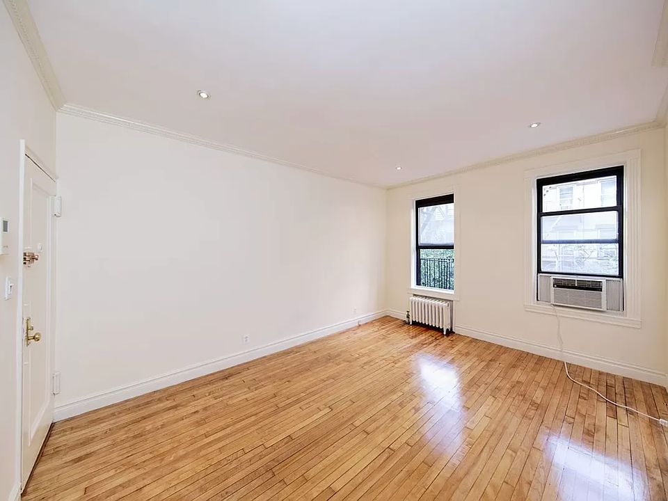 2nd image of 340 E 81st St APT 1B
