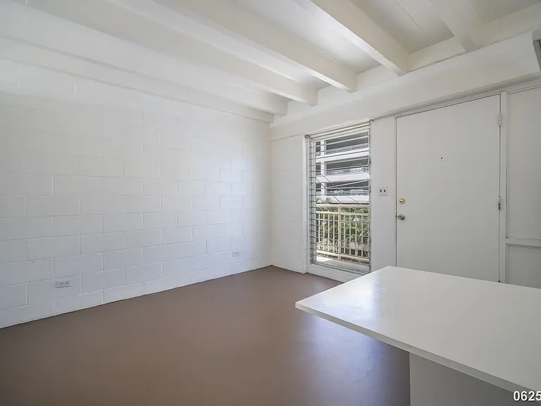 629 Piikoi St #L — Photo 8