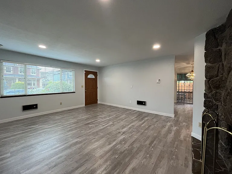 7117 SE Ramona St — Photo 17