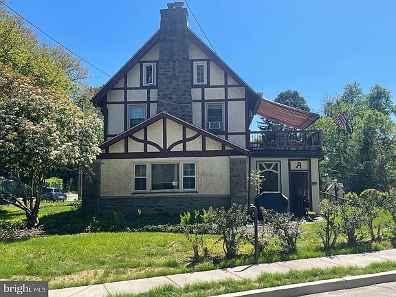 2nd image of 8128 Brookside Rd