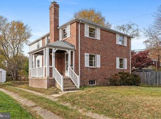 610 S Irving St, Arlington, VA 22204