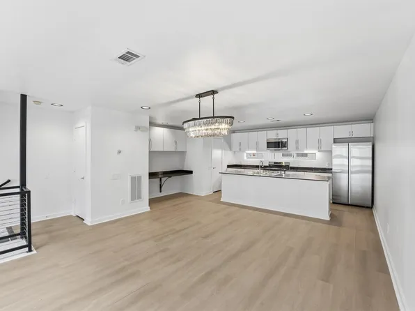 1330 Rosalie St, Houston, TX 77004