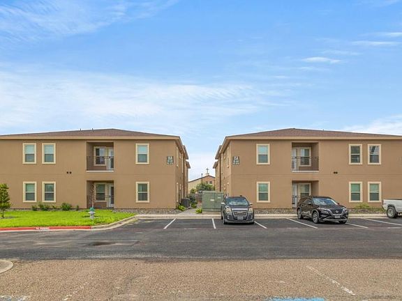2nd image of 900 E Redbud Ave Building 16A-A4