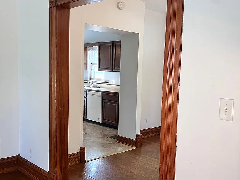 821 W Liberty St #1 — Photo 7