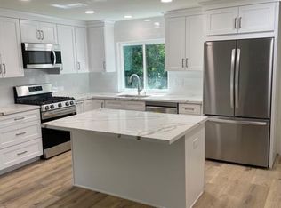 1174 Guinda Ct, Camarillo, CA 93010