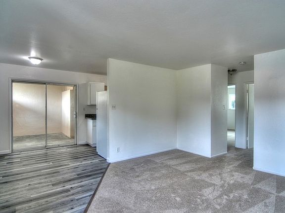 5th image of 1336 Adobe Dr APT 4