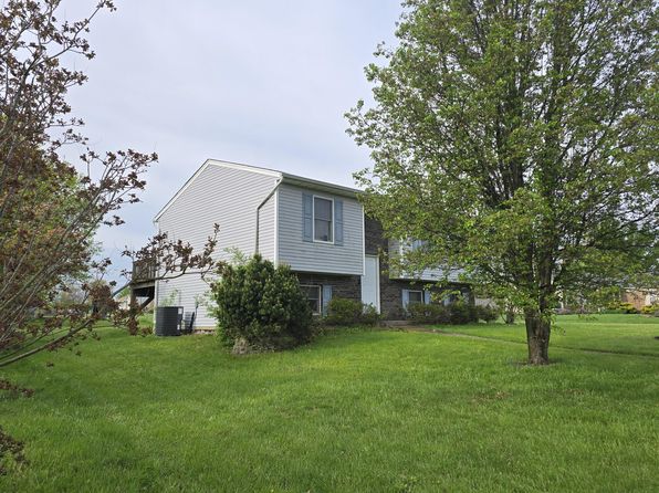 17 E Cobblestone Ct, Florence, KY 41042