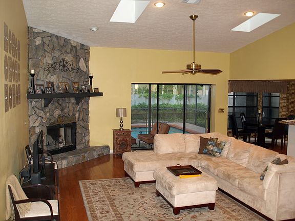 5th image of 3657 E Lake Dr