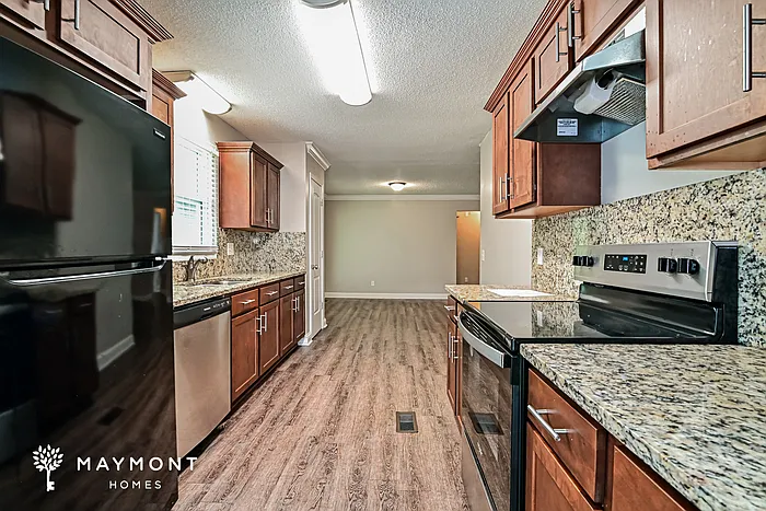 313 Chapelwhite Rd — Photo 5