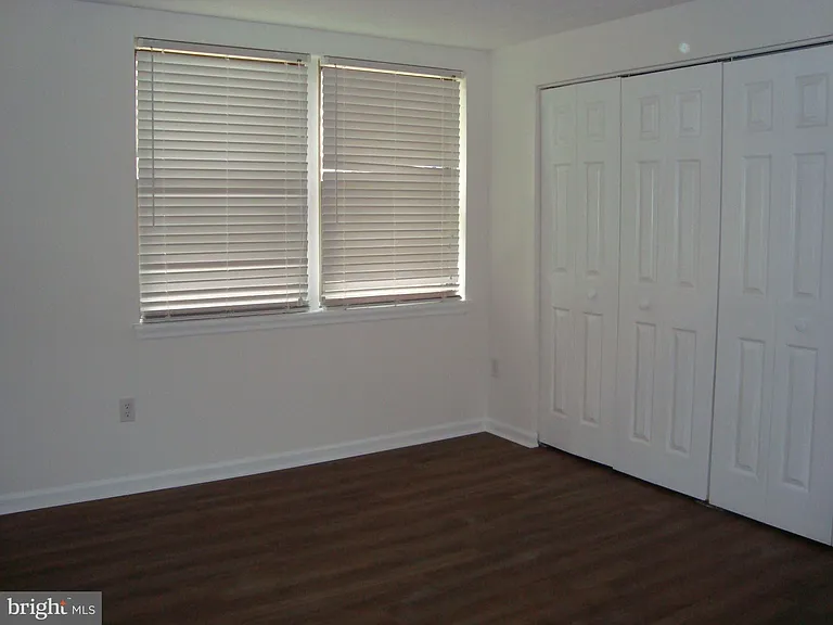 18704 Caledonia Ct #B — Photo 6