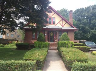 4871 Washington St, West Roxbury, MA 02132