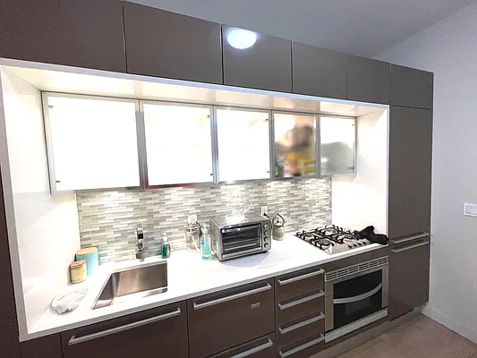 Rented by Viza Group, Inc | media 17