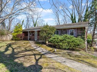 20 Veronica Court, Smithtown, NY 11787