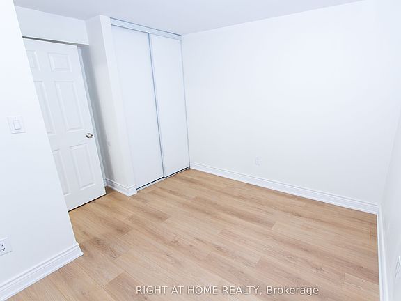 5th image of 659 Shakespeare Ave