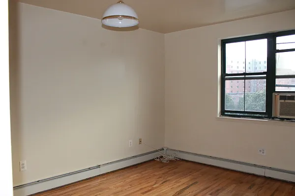 Rented by H.P. Greenfield Real Estate | media 10