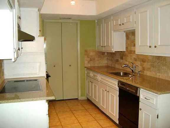 4th image of 3332 Dorado Beach Dr