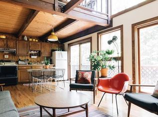 5 Oak Dr, Gouldsboro, PA 18428