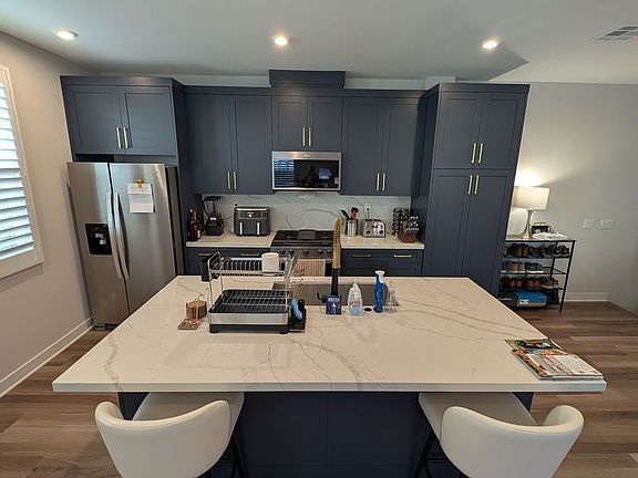 4th image of 1202 W Cara Dr