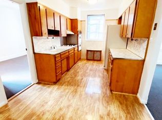 7952 69th Ave, Flushing, NY 11379