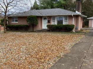 6403 Fern Crest Rd, Louisville, KY 40291