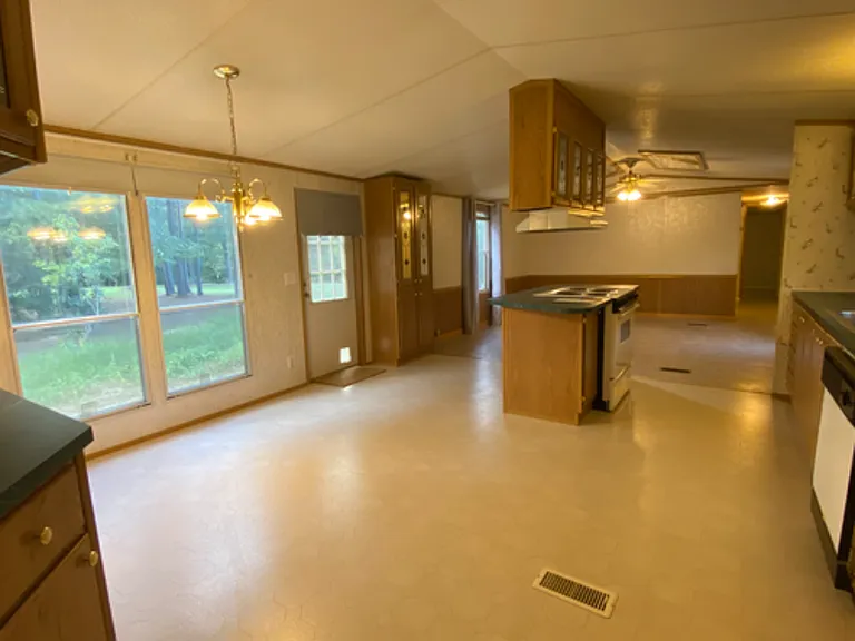319 Connie Walters Rd — Photo 8