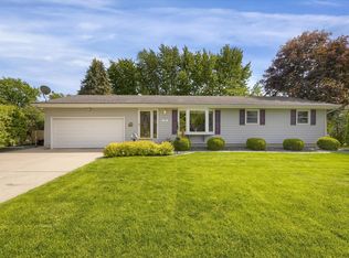 146 Mound St, Shakopee, MN 55379