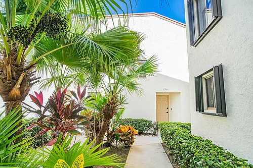 950 S Kanner Hwy #Townhouse 124 Photo 1