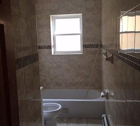 2nd image of 340 Thieriot Ave