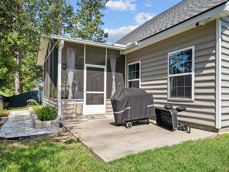 105 Sail Maker Ln — Photo 43