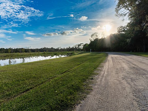 4th image of 2114 Pine Meadows Golf Crse