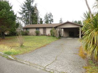 1941 Willow St, Florence, OR 97439