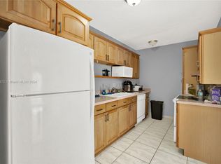 2028 SW 103rd Ct, Miami, FL 33165