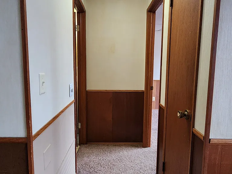820 Broadway Ave N #102 — Photo 9
