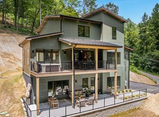 1620 Bear Valley Rd, Sevierville, TN 37876