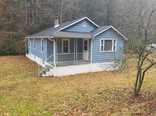 1176 Franks Hollow Rd, Swords Creek, VA 24649