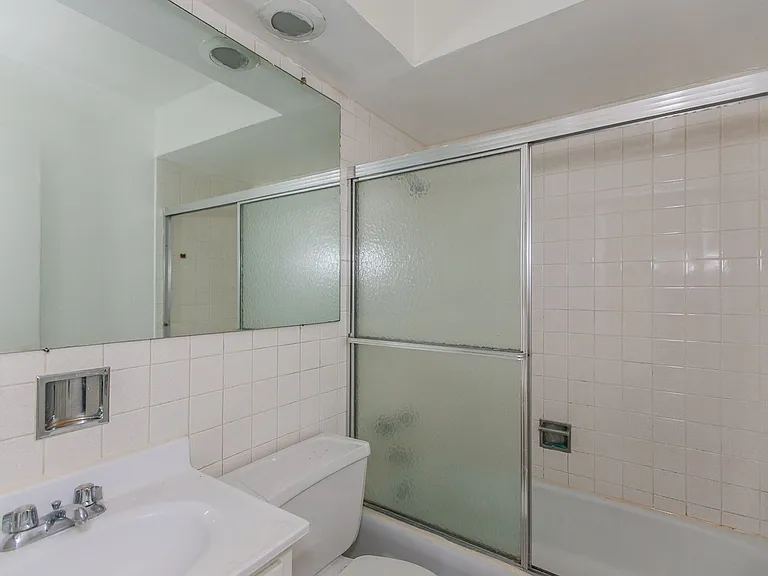 Lakeview Living! — Photo 20