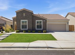 7323 Lemon Meadow Pl, Bakersfield, CA 93313