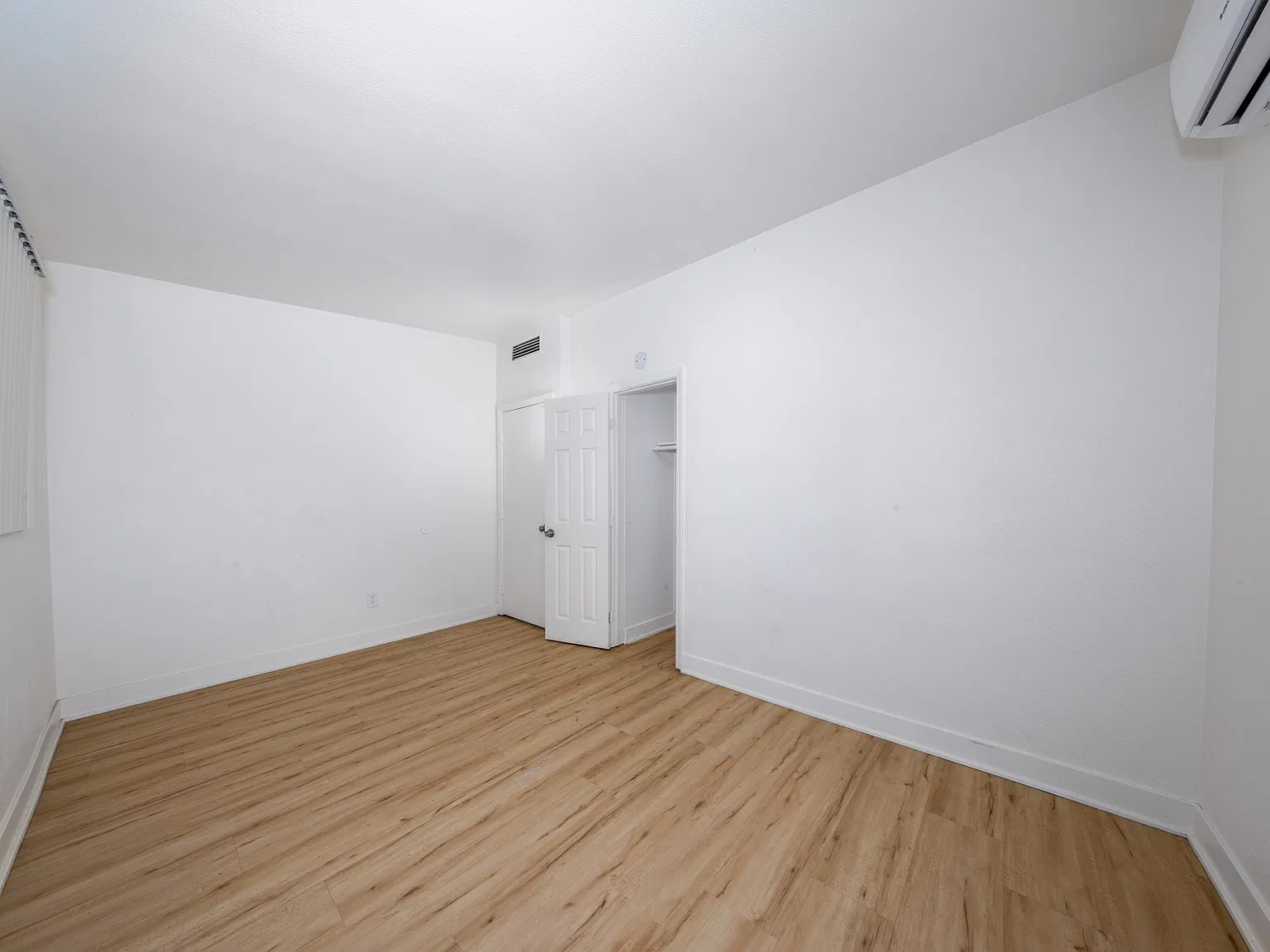 2 bed, 800 sqft, $1,700 — Photo 3