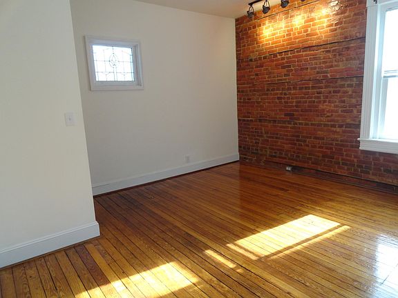 4th image of 514 Boissevain Ave APT 2