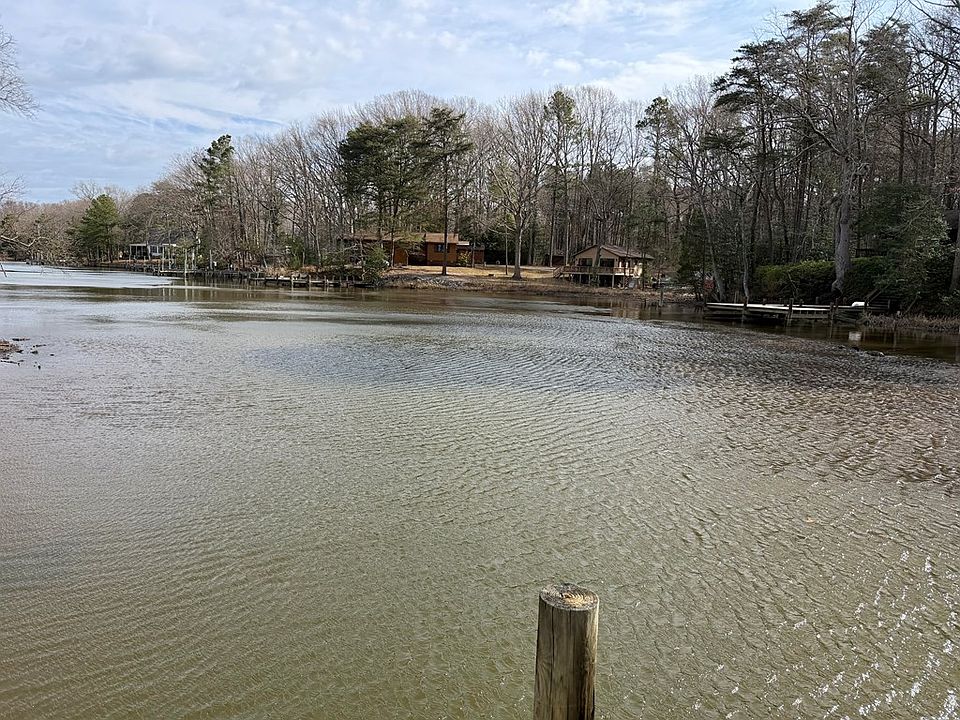 2nd image of LOT-29K Floral Dr