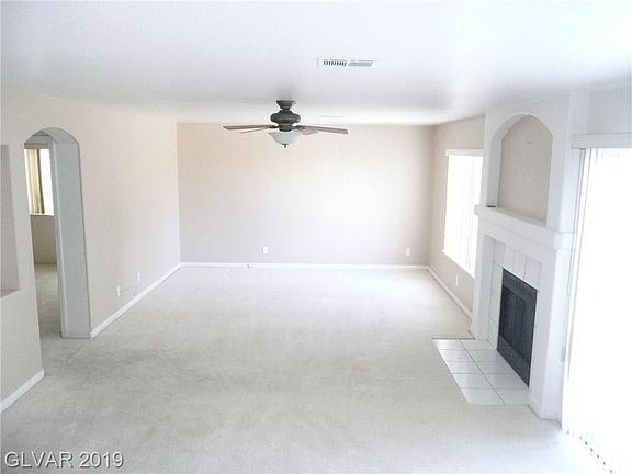 4th image of 920 Cedarcliff Ave #0