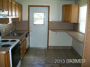 2nd image of 3 Stuart Dr