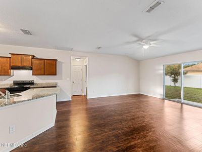 9435 THORN GLEN Road, Jacksonville, FL, 32208