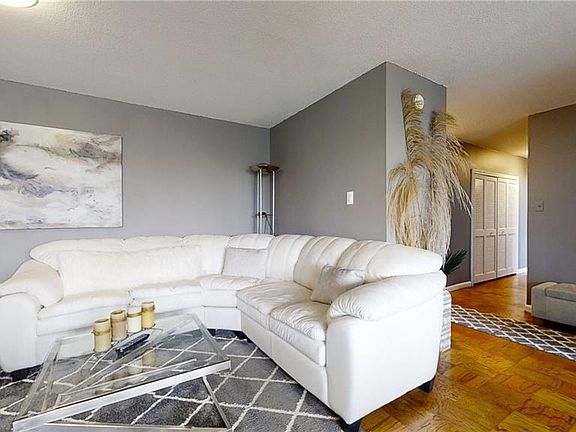 5th image of 151 Buffalo Ave APT 602